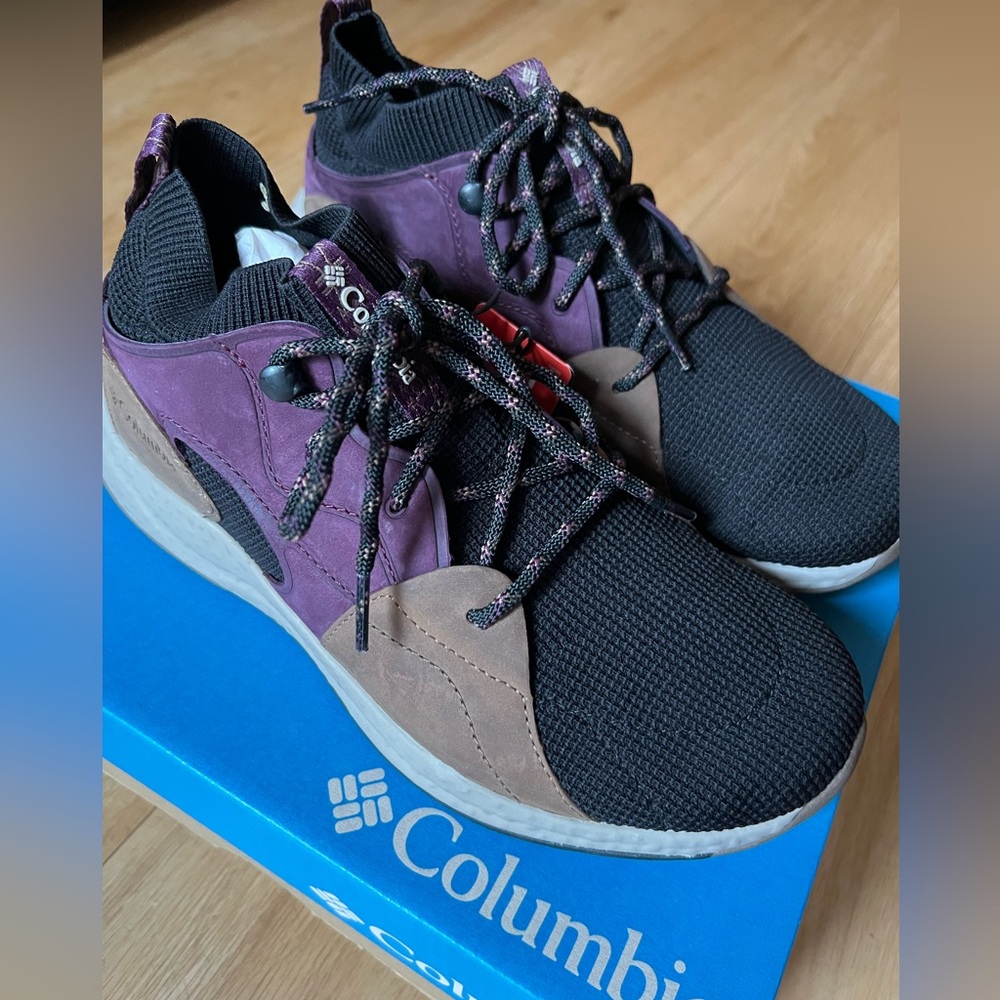 COLUMBIA SH/FT OUTDRY MID waterproof (size 8.5 WMNS)